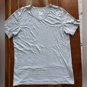 Nike Light Gray Men's Short Sleeve Tee